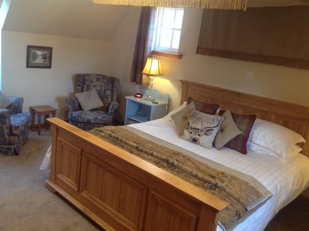 Lochview Guesthouse Contin Exterior foto